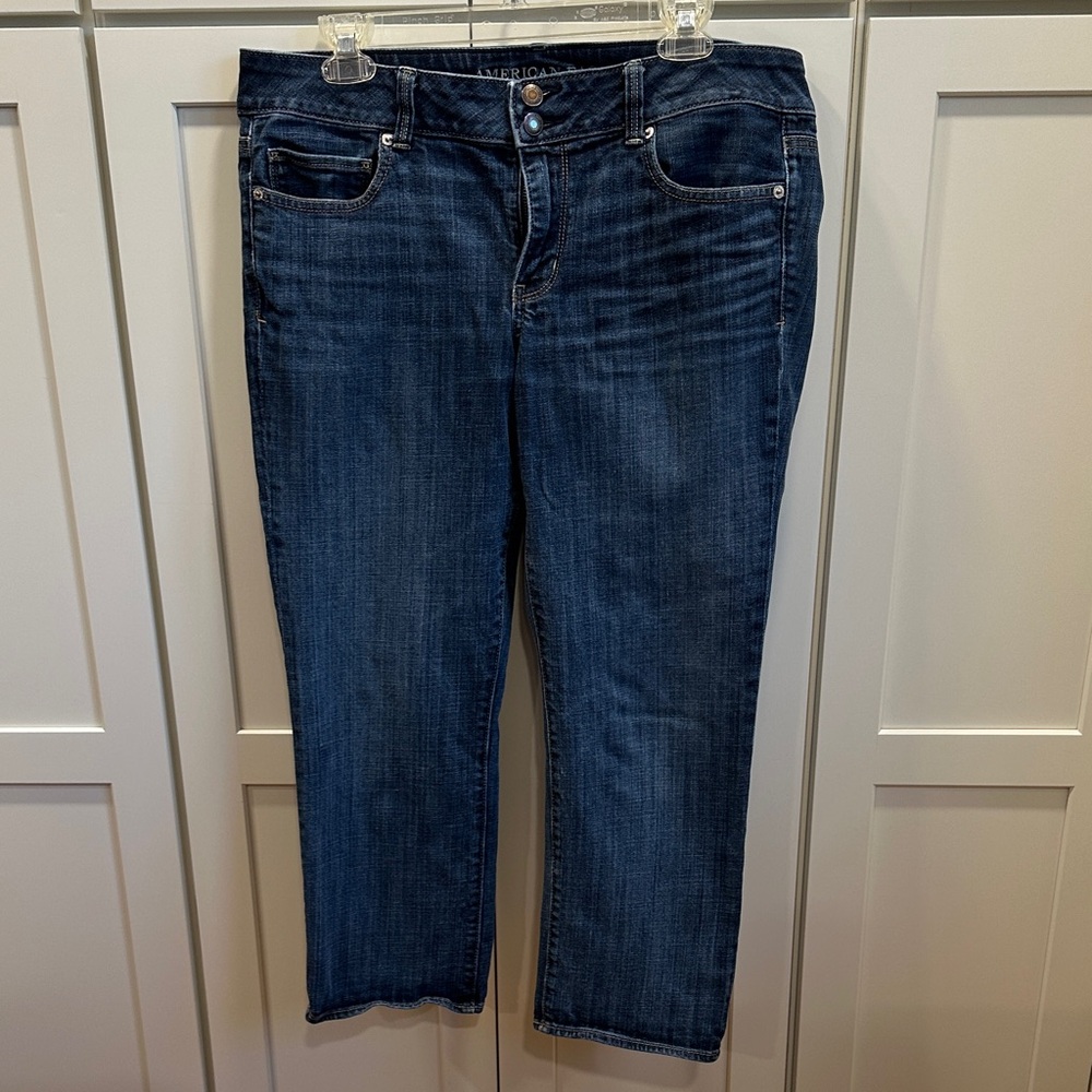 American Eagle Outfitters Dark Blue Cropped Jeans
